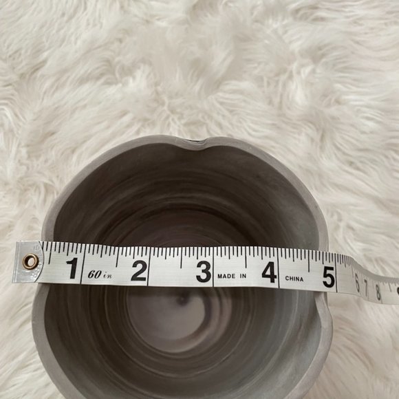 Matte Black grey & white Marbled ceramic planter pot - Picture 5 of 10